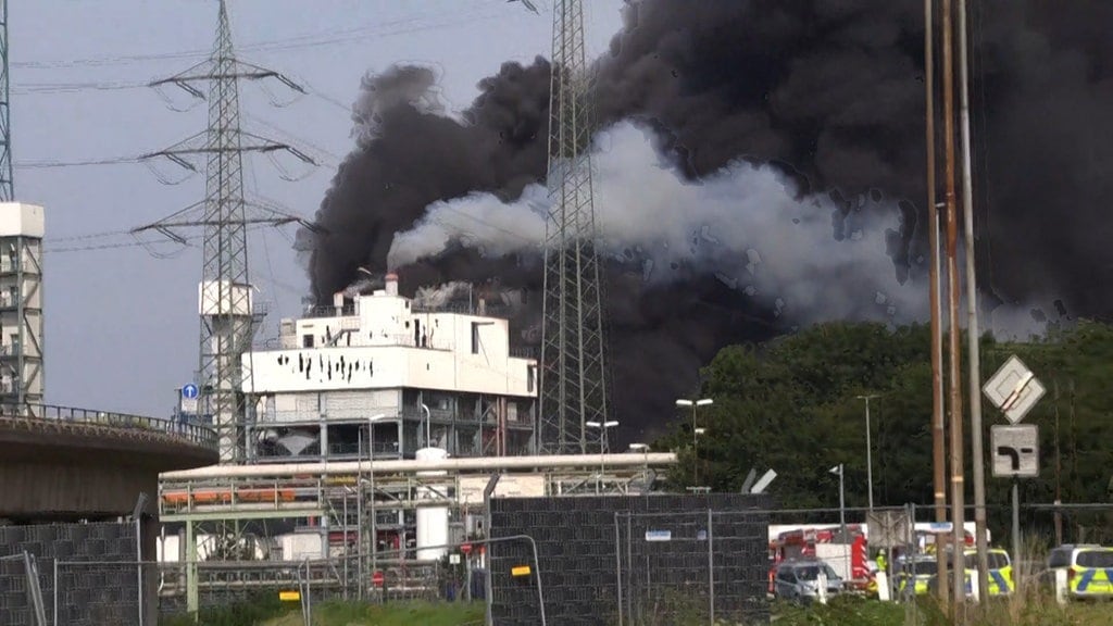 Leverkusen. Forte esplosione nello stabilimento chimico di ...